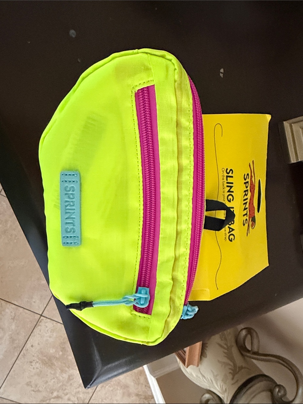 Sprints sling it bag